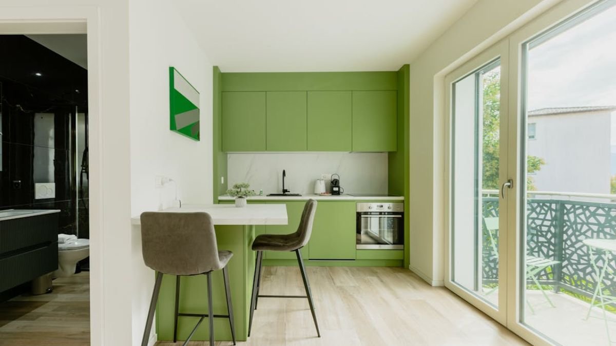 movel planejado de cozinha verde